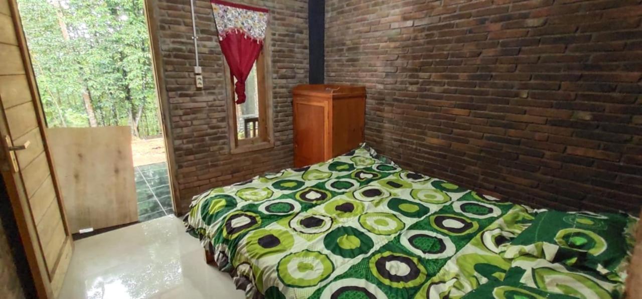 Homestay Kurnia Бантул Екстериор снимка
